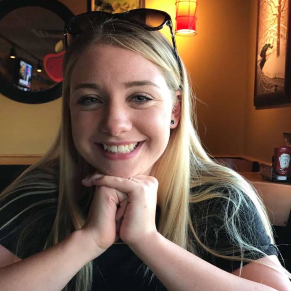 Meet your Posher, Emma